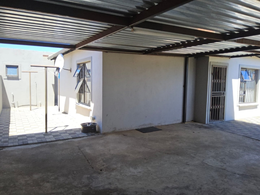2 Bedroom Property for Sale in Raceway Free State